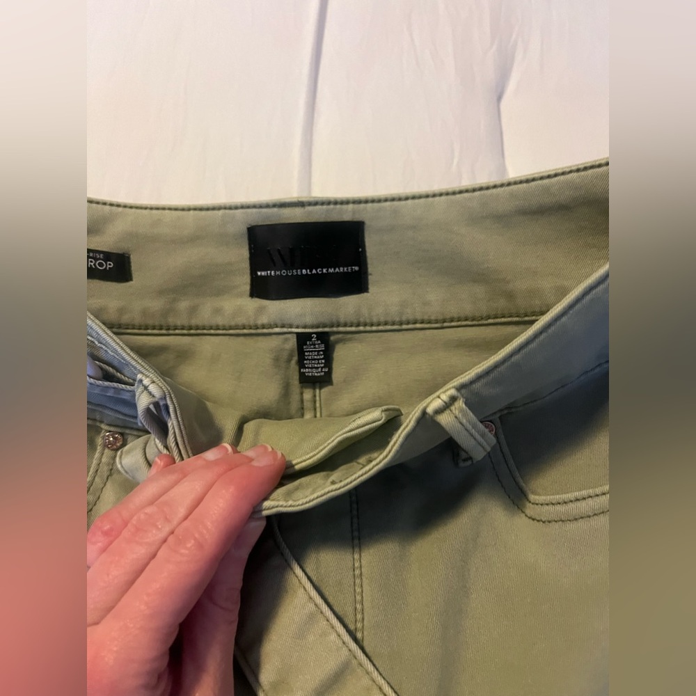 WHBM light green cropped jeans - Picture 3 of 4